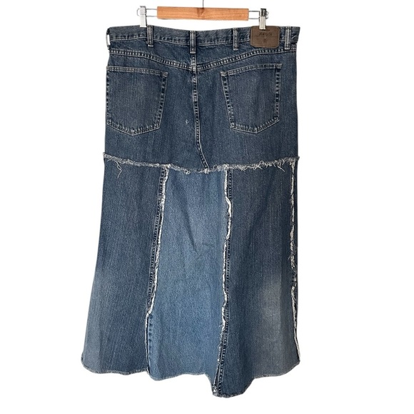 Wrangler x Vintage Reworked Upcycled Pieced Denim Midi Skirt Plus Size - Picture 4 of 11